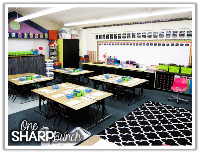 Super simple bulletin board tips that are sure to save you time and energy during back to school season! You'll never believe this teacher's bulletin board ideas for covering a nasty, old chalkboard or ugly cabinet door!