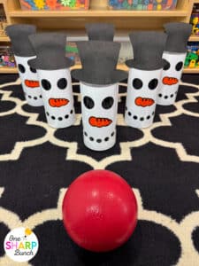 Bring holiday cheer to your classroom with this list of classroom Christmas party stations packed with festive Christmas crafts, Christmas games & Christmas science experiments! Your students will love bingo, Christmas charades, and Christmas math games! Plus, they'll enjoy making their own Christmas play dough kit, Christmas tree craft, snowman craft, snowman slime, and snowman glyph. These classroom winter party ideas are great for your Christmas party at school or Christmas Party centers!