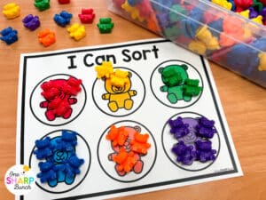 Learn how to launch kindergarten centers at the beginning of the school year with 3 simple steps. Discover how to introduce center manipulatives, teach center routines and procedures, and build student independence so your centers run smoothly all year long. These top teacher tips for launching kindergarten centers will allow you to meet with small groups while students work independently on math centers and Science of Reading-aligned literacy centers. Learn more about successfully launching kindergarten centers!