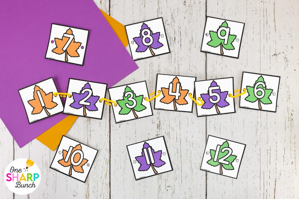Explore 20 fine motor activities for October designed for kindergarten morning work, kindergarten centers, and early finishers with easy, hands-on fall themes. These fine motor morning tubs for kindergarten allow students to work on CVC words, beginning sounds, rhyming words and letter recognition. They also work on 2D shapes, nonstandard measurement, subitizing, 1:1 counting, and ten frames with the fall math activities. Learn more about these fall fine motor activities, here!