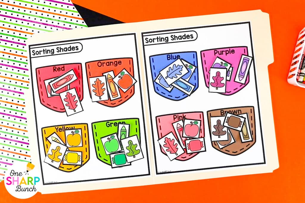 Keep students engaged all October long with these October early finisher activities! Perfect for fast finishers, these hands-on fast finisher activities provide meaningful skill practice while building independence. Easily add them to your centers for kindergarten, kindergarten centers, morning tubs, or morning work for simple, low-prep fall activities students can complete independently!