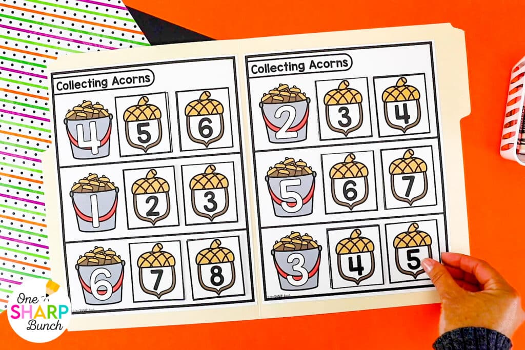 Keep students engaged all October long with these October early finisher activities! Perfect for fast finishers, these hands-on fast finisher activities provide meaningful skill practice while building independence. Easily add them to your centers for kindergarten, kindergarten centers, morning tubs, or morning work for simple, low-prep fall activities students can complete independently!